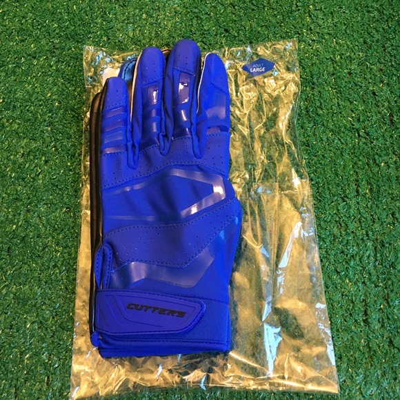 NEW CUTTERS REV PRO 3.0 WR FOOTBALL GLOVES LARGE - Picture 2 of 5